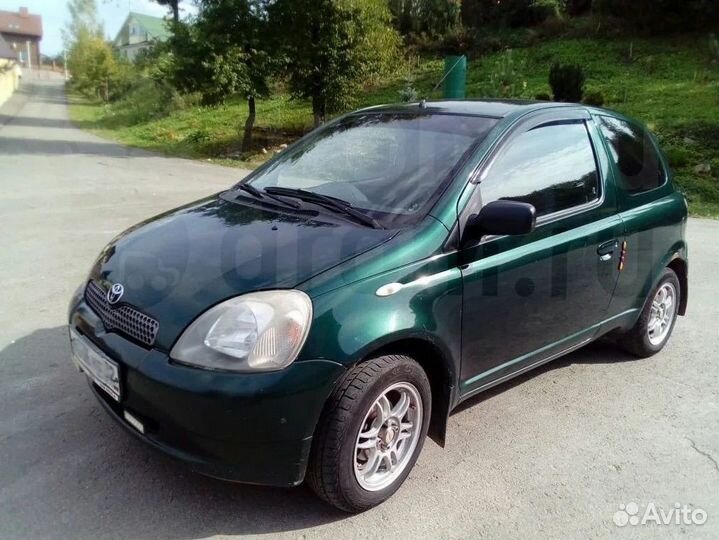 Toyota yaris 2000 год в разбор
