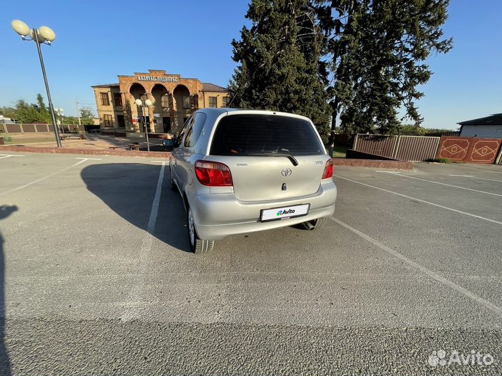 Toyota Yaris 1.3 МТ, 2000, 365 200 км