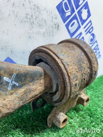 Рычаг подвески передний правый Ford Focus 2