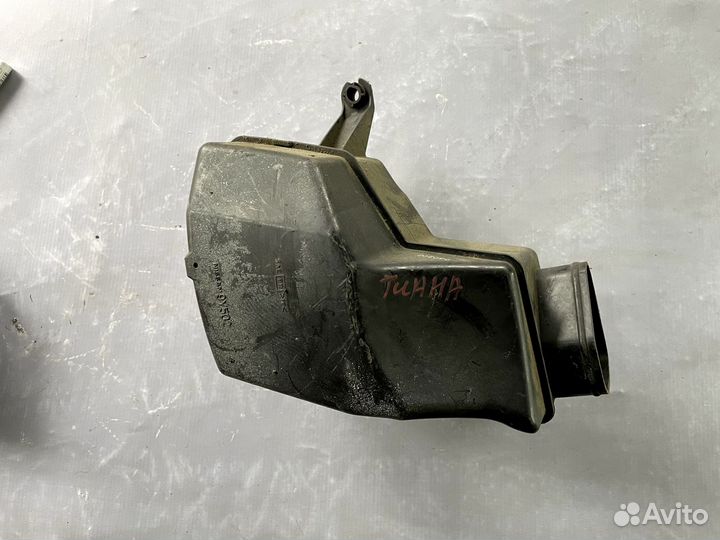 Резонатор воздушного фильтра 9Y502 Nissan Teana