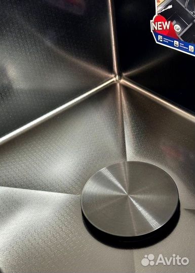 Мойка для кухни врезная 50х45