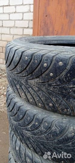 Sava Eskimo Stud 185/65 R15 90H