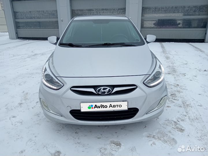 Hyundai Solaris 1.6 AT, 2013, 167 300 км