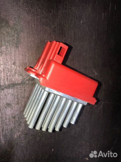 Резистор вентилятора отопителя Ford Galaxy 2.3L