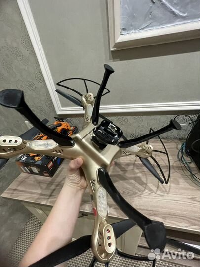 Квадрокоптер