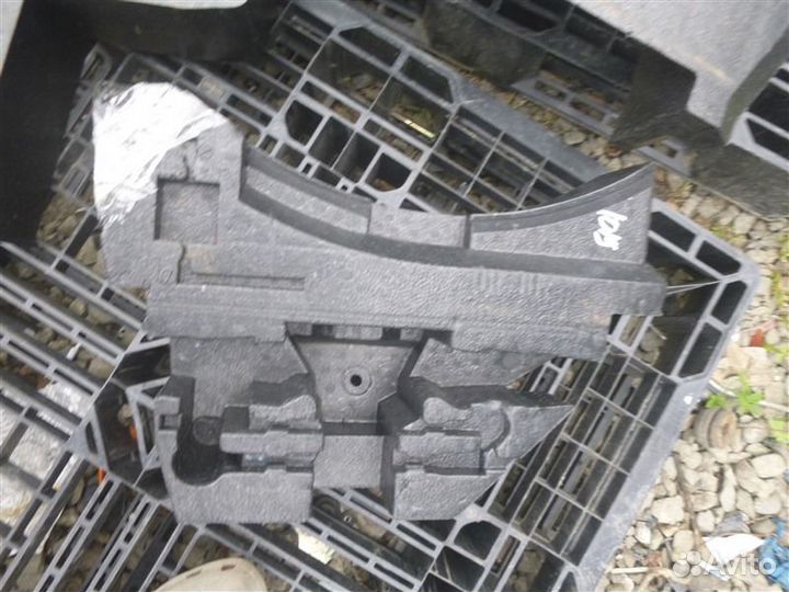 Обшивка багажника Nissan X-Trail PNT30 SR20VET