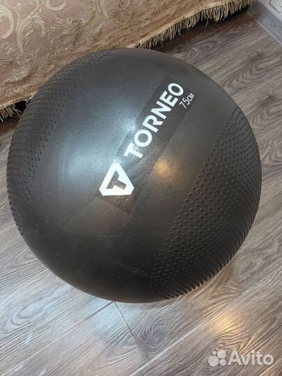 Гимнастический мяч фитбол