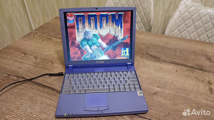 Ретро субноутбук Sony Z505, звук Yamaha, 12 дюймов