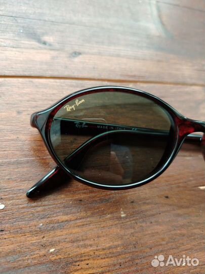 Солнцезащитные очки Ray Ban Sidestreet