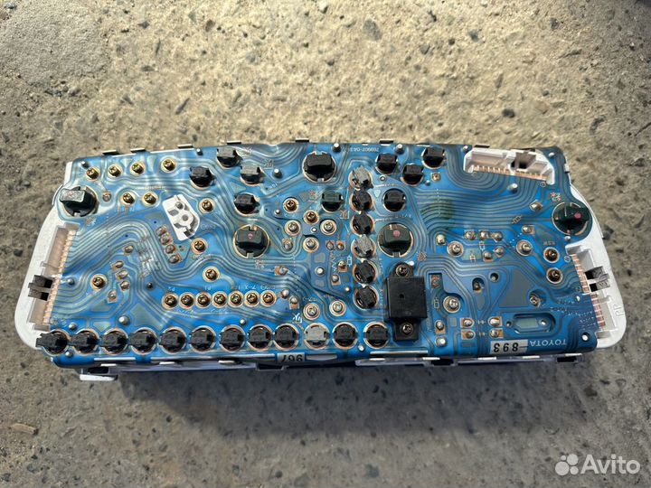 Панель приборов Toyota Town Ace (R20, R30) II 3-й