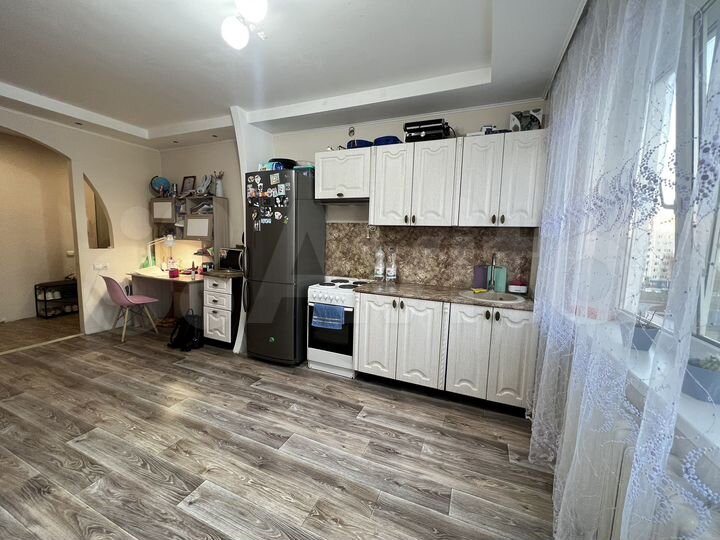 2-к. квартира, 58 м², 6/9 эт.