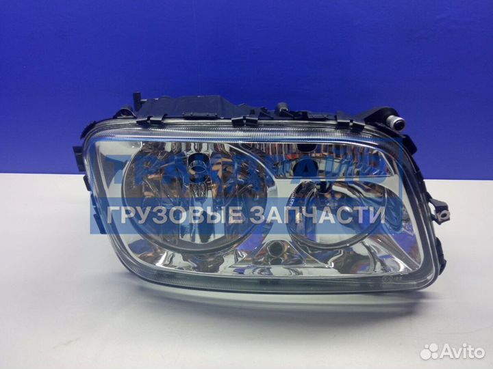 Фара Mercedes Actros