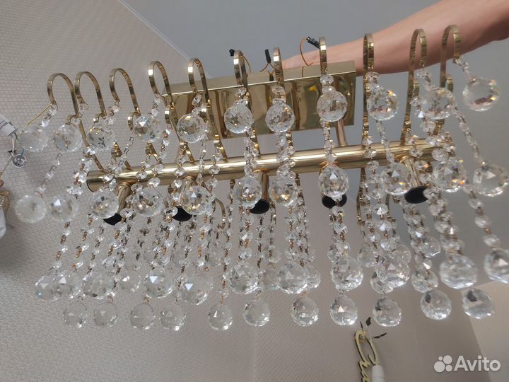 Хрустальная люстра