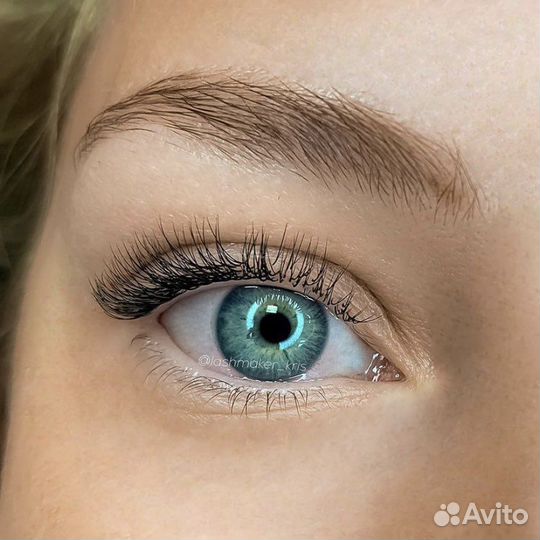 Мастер по наращиванию ресниц(лешмейкер)