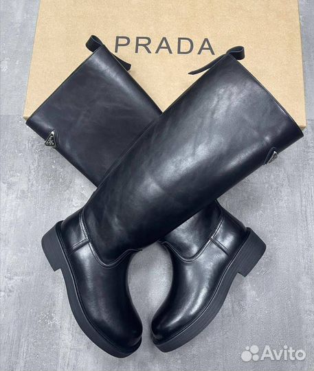 Сапоги ботфорты трубы Prada демисезонные