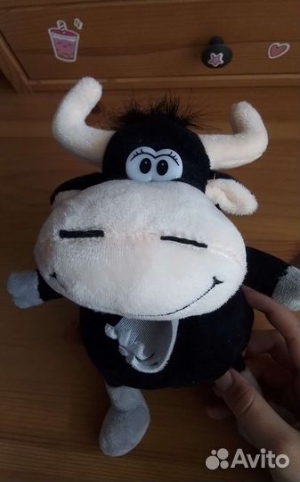 Игрушка бык