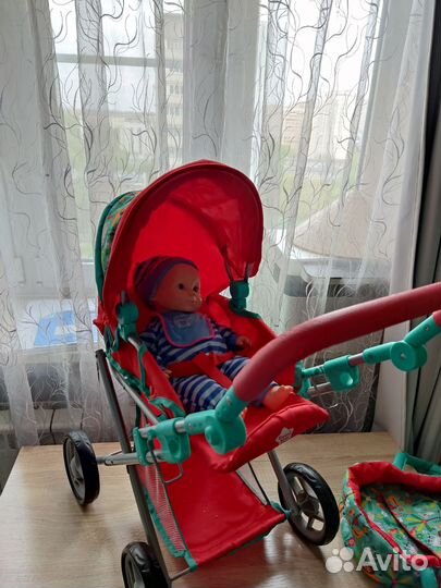 Детская коляска с пупсом