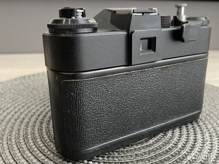 Плёночный фотоаппарат Зенит