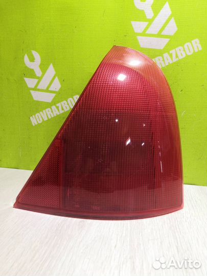 Фонарь задний правый Рено Клио 2 Симбол