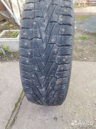 Nexen Winguard WinSpike SUV 225/60 R17