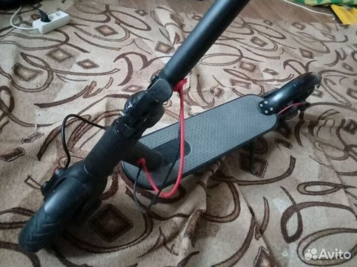 Электросамокат Xiaomi MiJia Electric Scooter m365