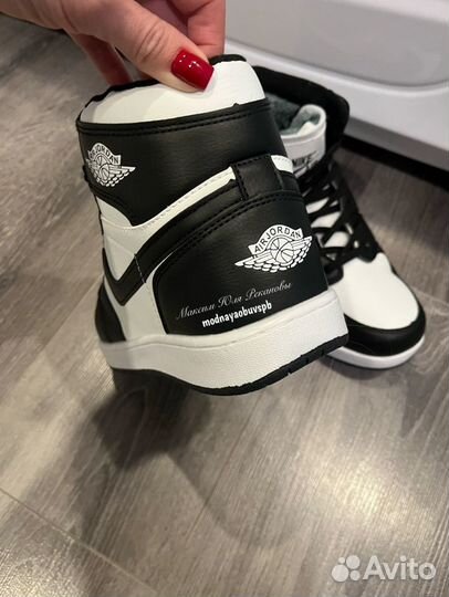 Кроссовки зимние Nike air Jordan мужские 42,43р