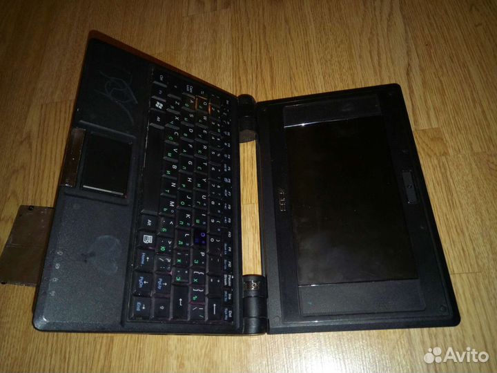 Нетбук строго на запчасти