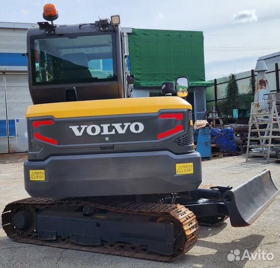 Мини-экскаватор Volvo EC 55, 2022