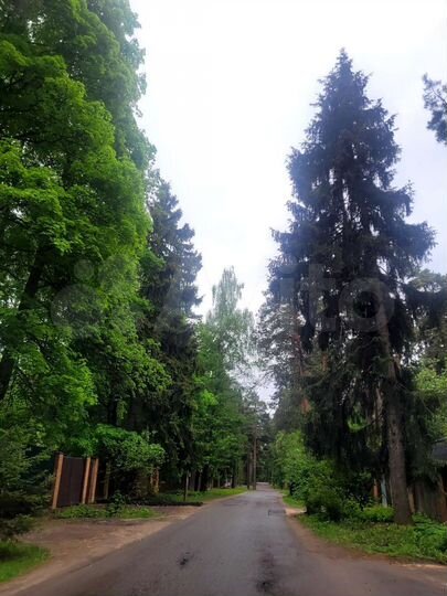 Участок 7 сот. (ИЖС)