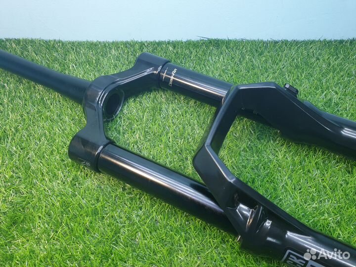 Вилка 29 Rock Shox Zeb R Debon Air 170mm