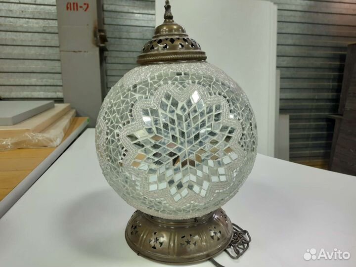 Люстра круглая в восточном стиле