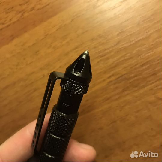 Тактическая ручка стеклобой +2 стержня, метал