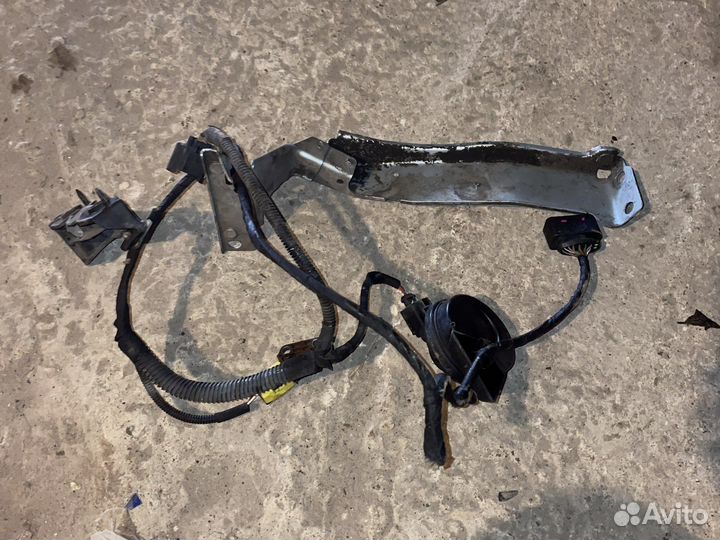 Клаксон (сигнал клаксона) Audi a4 b8 2007-2012