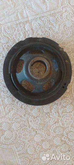 Шкив коленвала на Mercedes W203
