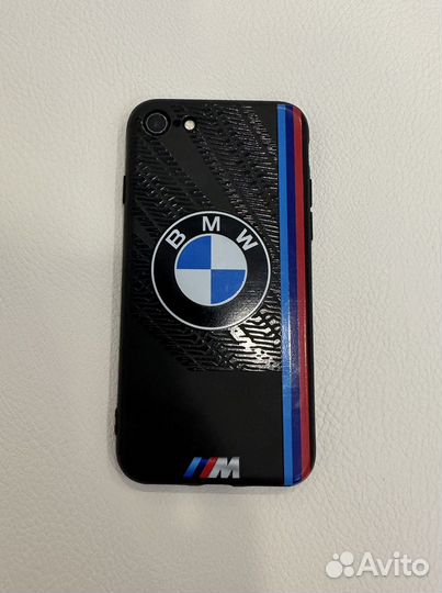 Телефон iPhone 8