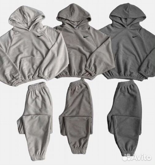 Спортивный костюм nike (женский)