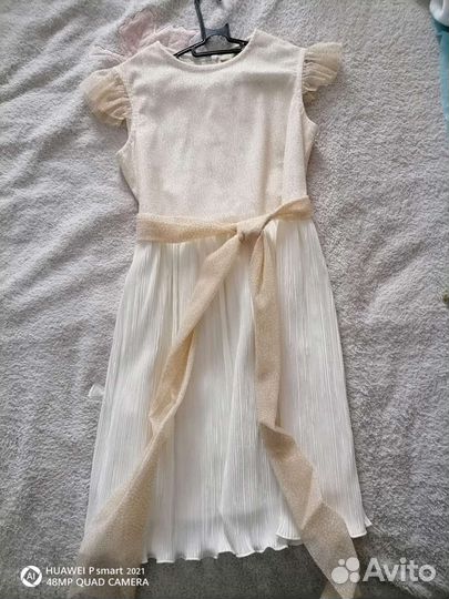 Платье для девочки праздничное