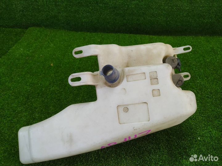 Бачок омывателя Alfa Romeo 147