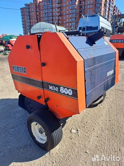 Пресс-подборщик Kubota Mini 800, 2015