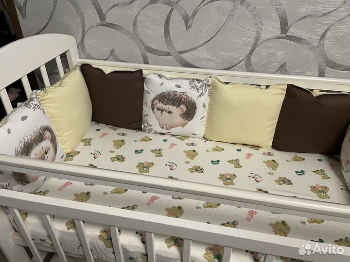 Бортики в детскую кроватку