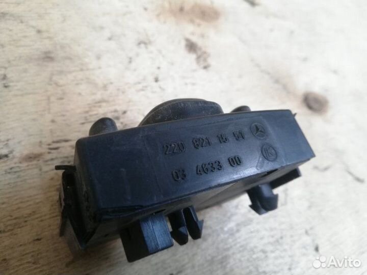 Кнопка регулировки зеркал передняя Mercedes-Benz