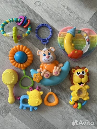 Игрушки погремушки