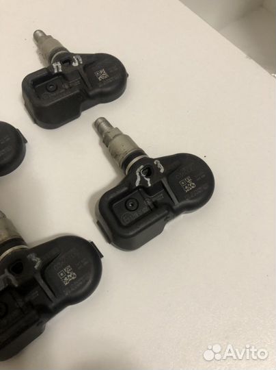 Датчик давления в шинах для toyota