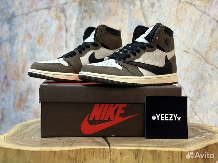 Nike Travis Scott Air Jordan Retro High OG Mocha