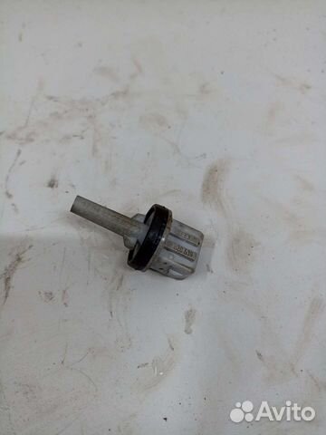 Датчик температуры VAG 4A0820539