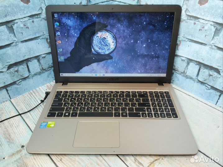 Игровой Asus X540L на i3/ GT 920m/ RAM 8/ SSD