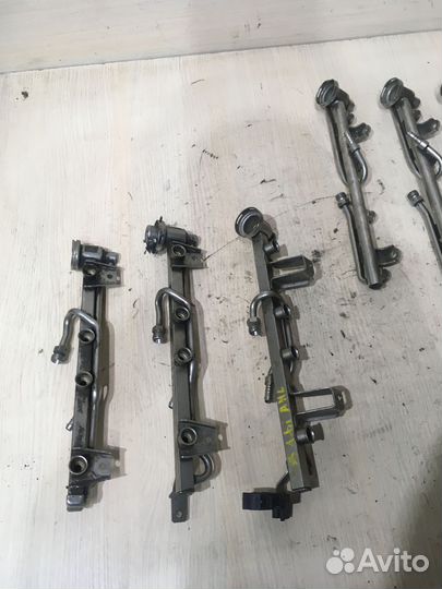 Рейка топливная рампа Фольксваген пассат Б5 AHL