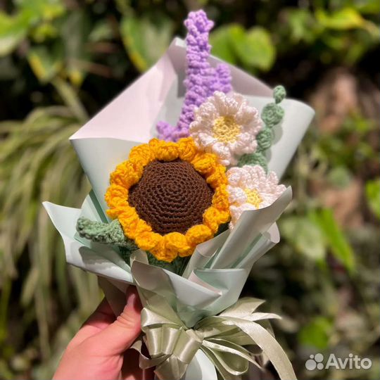 Букет цветов из пряжи