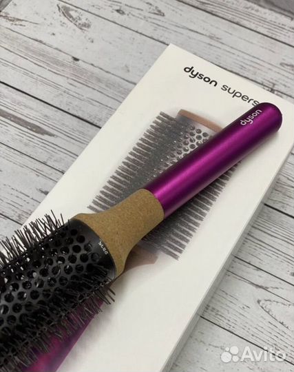 Расческа dyson круглая