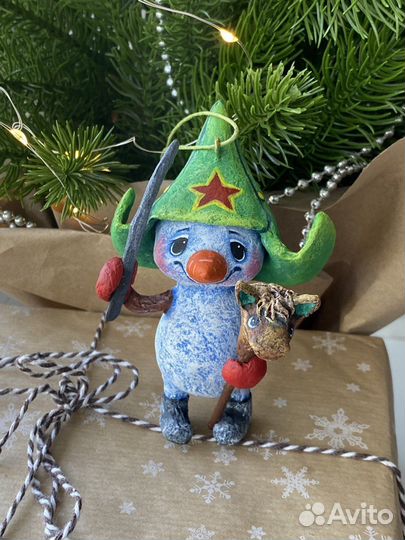 Елочная игрушка Снеговик в будёновке
